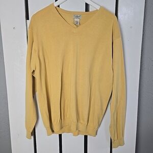 LL Bean Mens VTG Vneck Pullover Sweater Large Butter Yellow Preppy Academia
